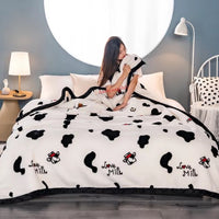 Selimut Bulu Halus Dewasa 150x200 cm Polyester Lembut Motif Stylish