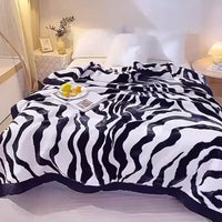 Selimut Bulu Halus Jumbo 200x230 cm Polyester Lembut Tebal Motif Dewasa