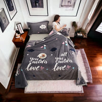 Selimut Bulu Halus Dewasa 150x200 cm Polyester Lembut Motif Stylish