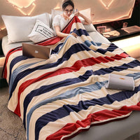 Selimut Dewasa Bulu Halus 180x200 cm Polyester Lembut Stylish