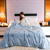 Selimut Bulu Halus Jumbo 200x230 cm Polyester Lembut Tebal Motif Dewasa