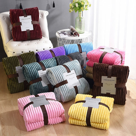Selimut Bulu Halus Embos 180x200 cm Polyester Lembut Elegan