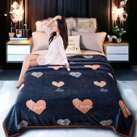 Selimut Bulu Halus King 180x200 cm Polyester Motif Dewasa Elegan