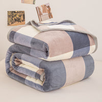 Selimut Bulu Halus Dewasa 150x200 cm Polyester Lembut Motif Stylish