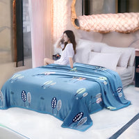 Selimut Bulu Halus Dewasa 140x200 cm Polyester Lembut Motif Stylish