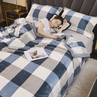 Selimut Bulu Halus Dewasa 150x200 cm Polyester Lembut Motif Stylish