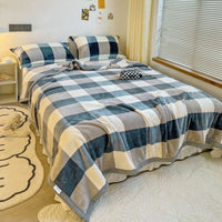 Selimut Bulu Halus Dewasa 180x200 cm Polyester Lembut Motif Stylish