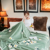 Selimut Bulu Halus Dewasa 180x200 cm Polyester Lembut Motif Stylish