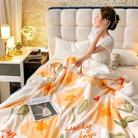 Selimut Dewasa Bulu Halus 180x200 cm Polyester Lembut Stylish
