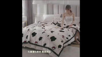 Selimut Bulu Halus Dewasa 150x200 cm Polyester Lembut Motif Stylish